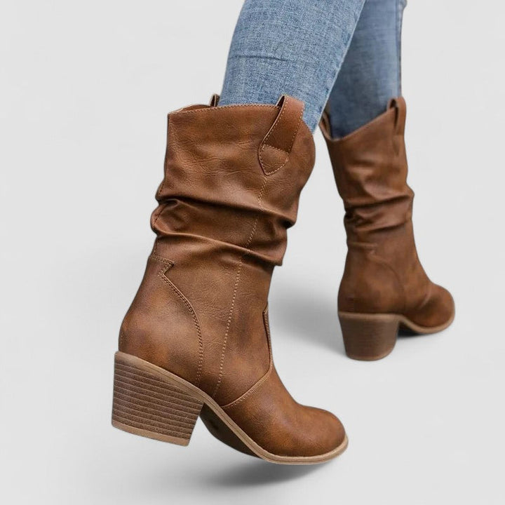 Eleanora | Slouch-Stiefel mit Absatz