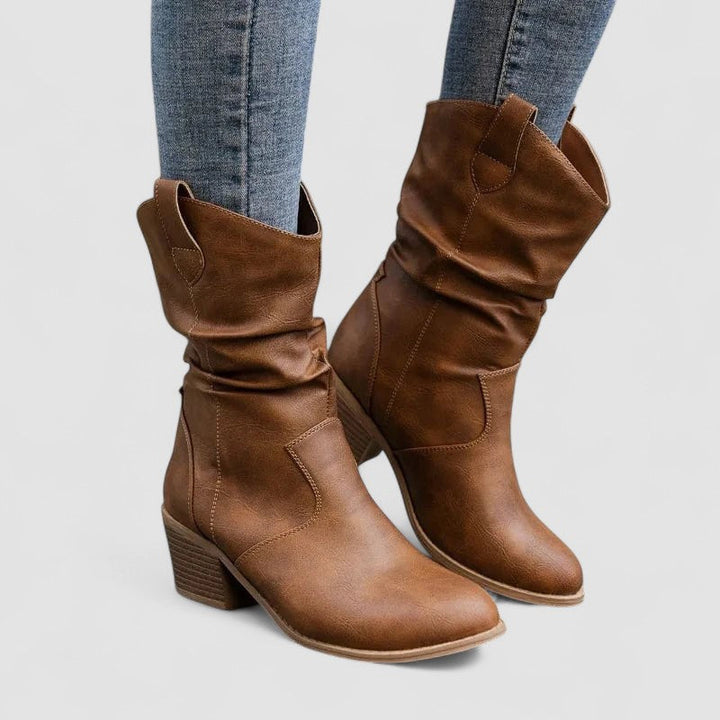 Eleanora | Slouch-Stiefel mit Absatz