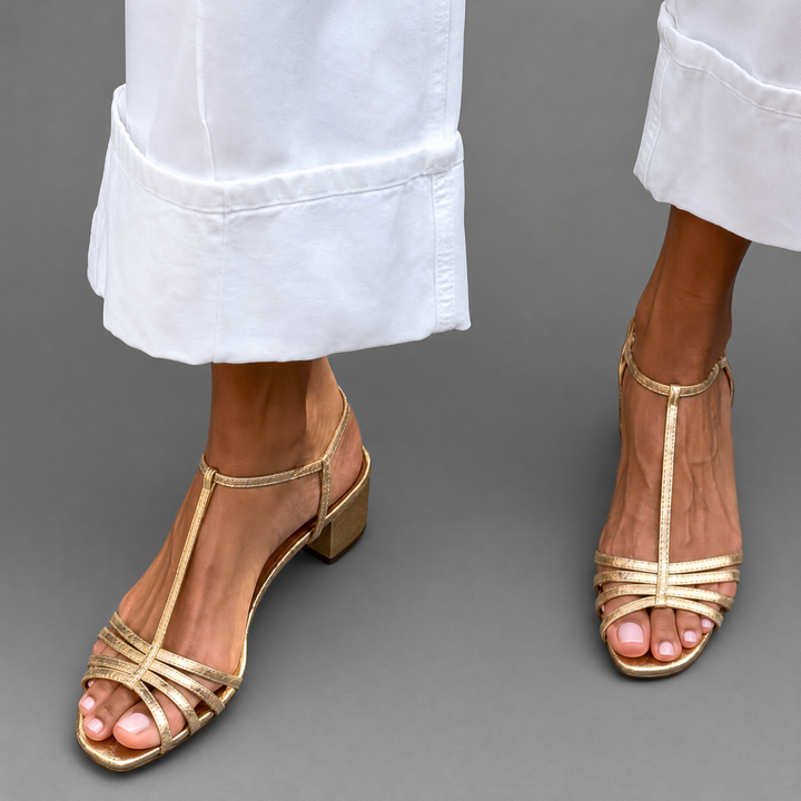 Clara – Goldene Alltags-Eleganz-Sandalen