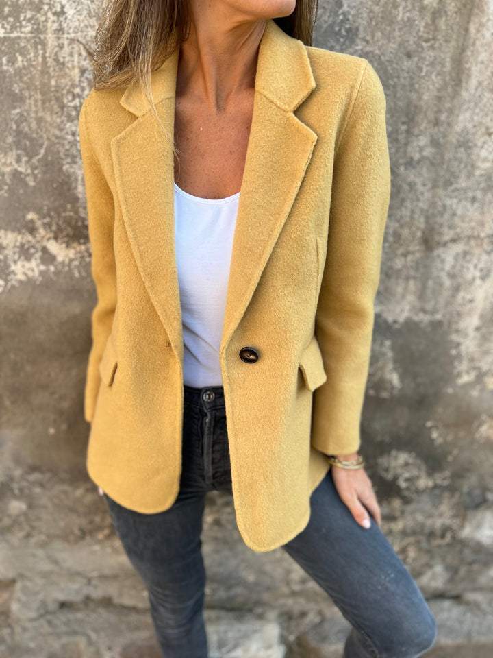 Mia - Kuscheliger Eleganter Blazer